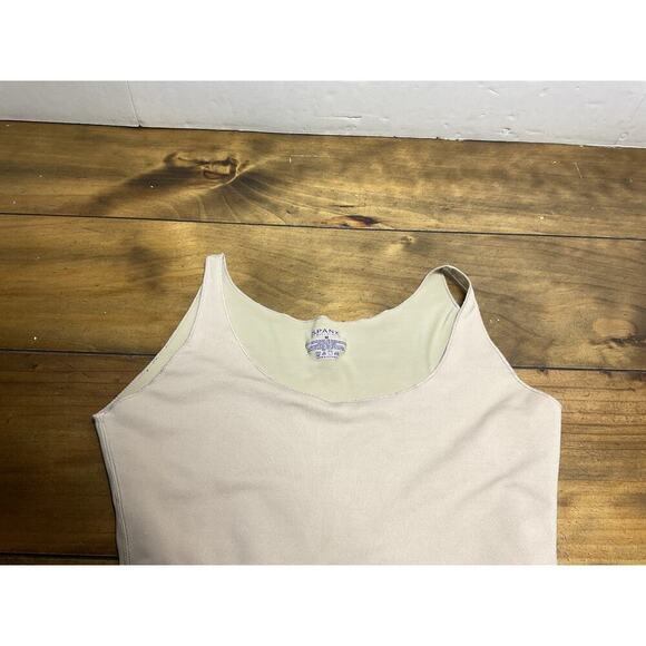 Spanx Tank Top Womens Nude Shaping Tank Size Medium - Picture 3 of 7